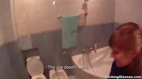 25854