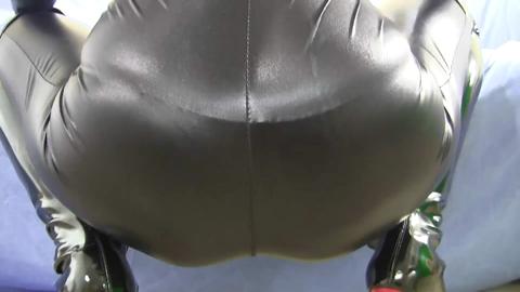 24818
